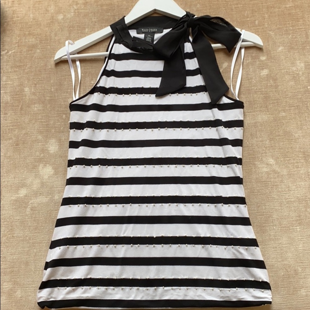 White House Black Market sleeveless tank